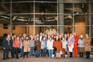 Besuchergruppe aus Steglitz-Zehlendorf im Bundestag